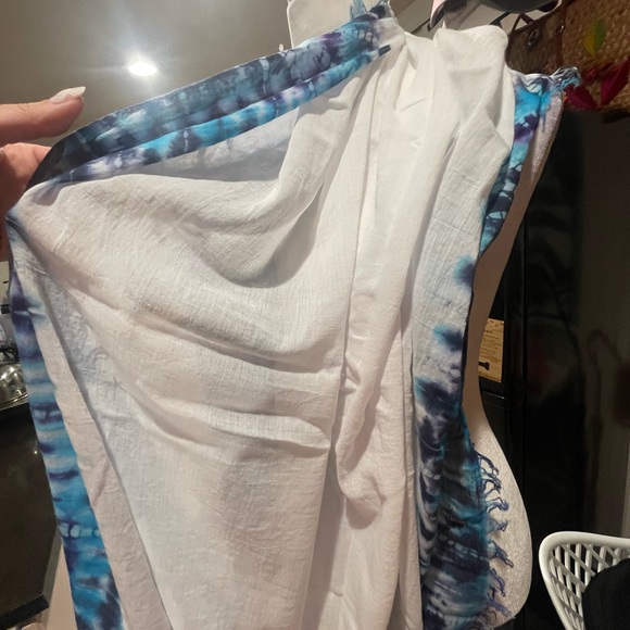 Steve Madden White and Blue Uni Scarf - Picture 6 of 7